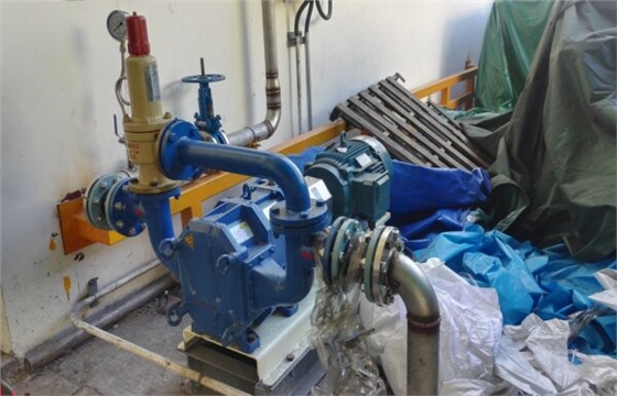 化粪池用泵.jpg 化粪池用泵.jpg