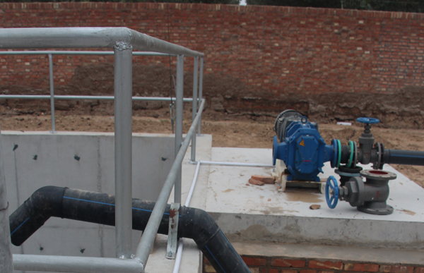 畜牧业65双支撑自带减速梯产品.jpg 畜牧业65双支撑自带减速梯产品.jpg