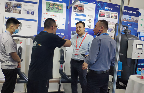 U乐国际机器南京展会真空排水方案.jpg U乐国际机器南京展会真空排水方案.jpg