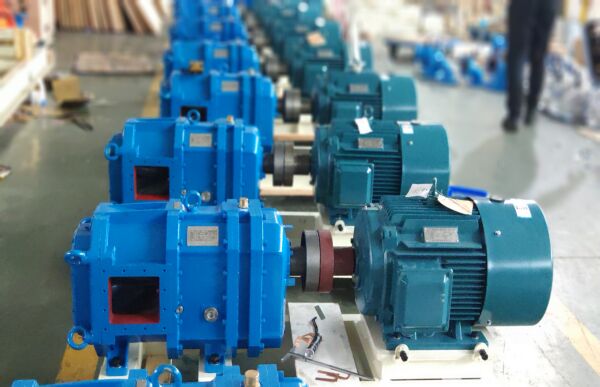 115台排污泵生产.jpg 115台排污泵生产.jpg